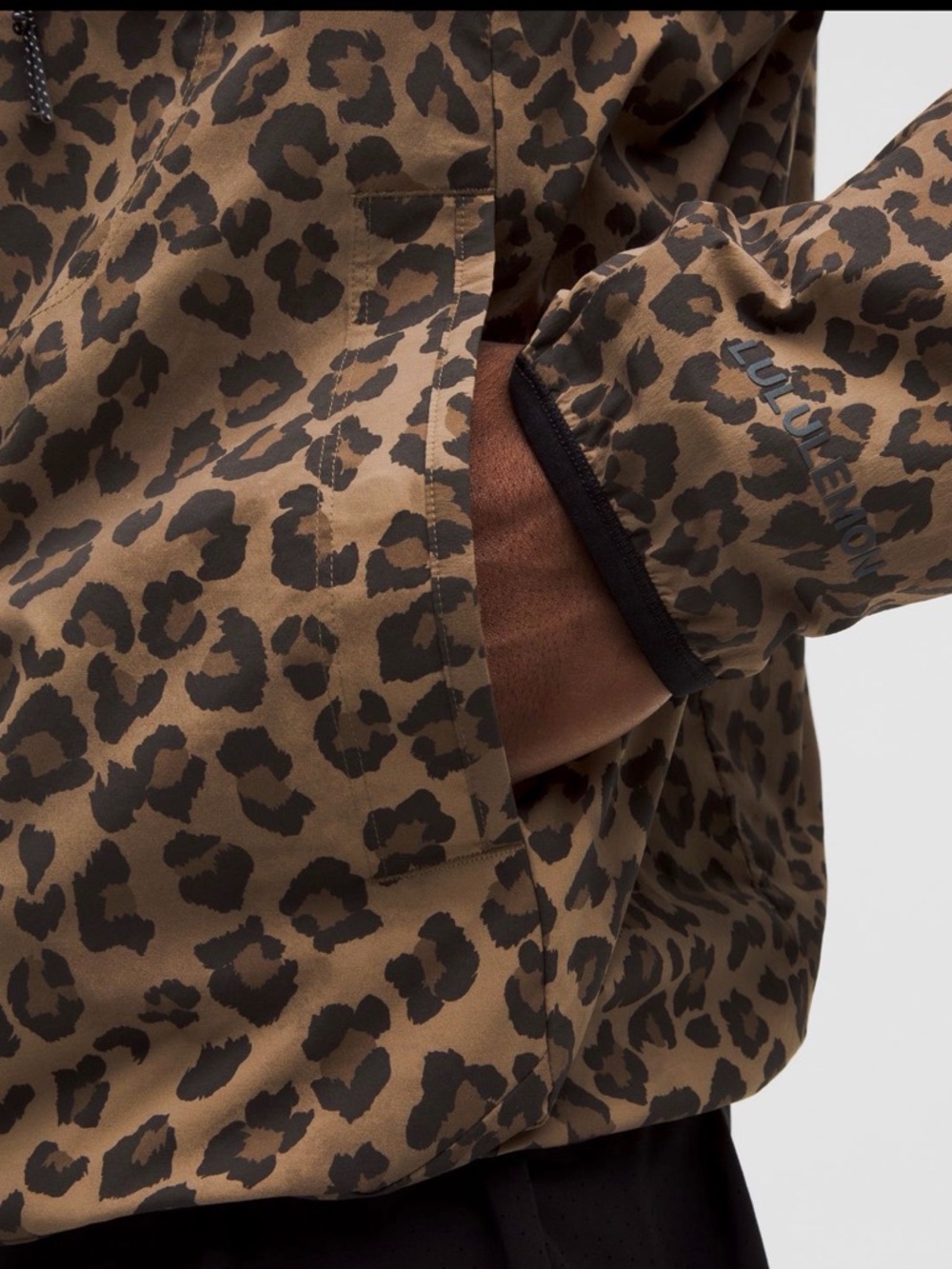 Lululemon Multi-Pocket Running Anorak Leopard NWT XS and S - Picture 5 of 13